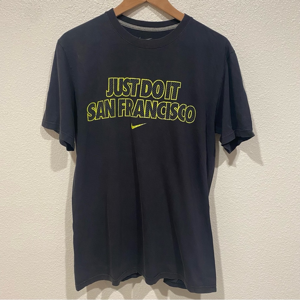 men’s black & yellow nike just do it logo san francisco short sleeve t shirt
